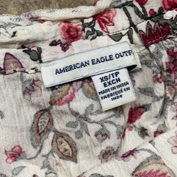 American Eagle off the shoulder top - Picture 2 of 5